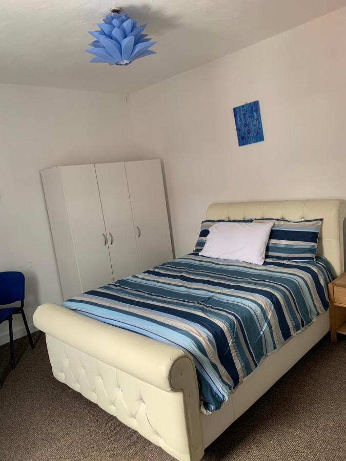 Starlight Self Service Accommodation Leigh  Dış mekan fotoğraf